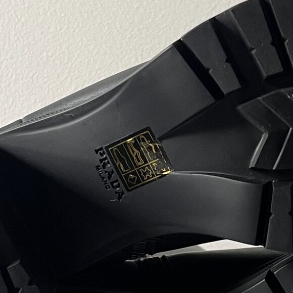 Prada Leather Lug Sole Chelsea Boots Size 9.5 - Picture 15 of 17